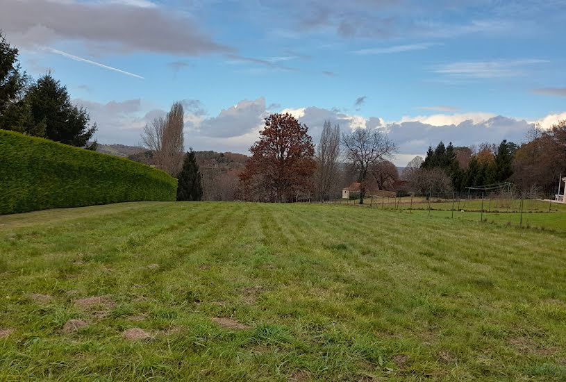  Vente Terrain à bâtir - 996m² à Rouffignac-Saint-Cernin-de-Reilhac (24580) 