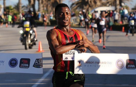 Precious Mashele crosses the finish line at the 2021 SA Half-Marathon Championships in Gqeberha.