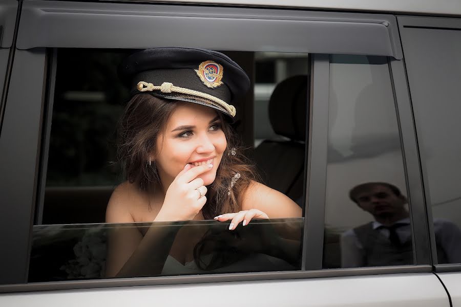 Fotógrafo de casamento Zhenya Med (jennymyed). Foto de 22 de agosto 2017