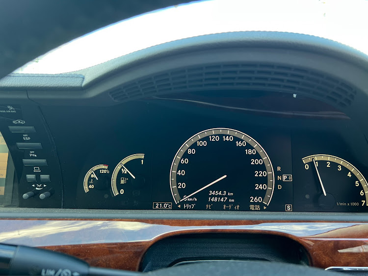 SクラスセダンのSクラス W221・AMG S63・iPhone13pro max・記念撮影に関するカスタム事例の投稿画像1枚目