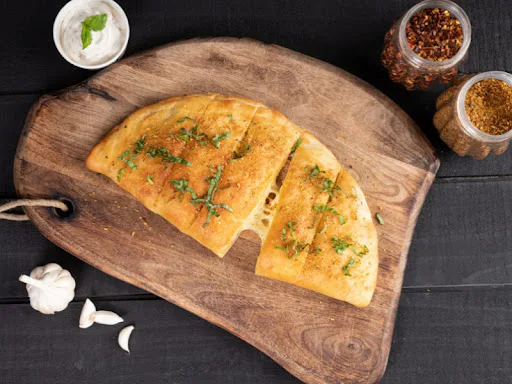 Jalapeno & Bbq Chicken Stuffed Garlic Bread