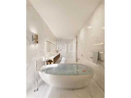 Apartment with terrace and pool 5
