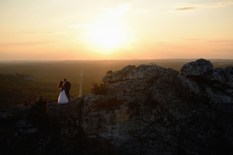 Kāzu fotogrāfs Elżbieta Sołdrzyńska (sebanela). Fotogrāfija: 18. jūlijs 2019