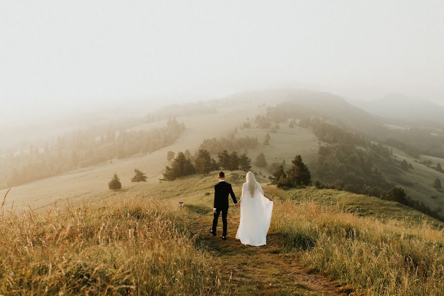 Wedding photographer Olya Bragіna (helgabragina). Photo of 8 February 2022