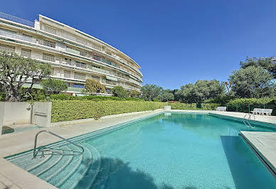 Apartment with terrace and pool 3