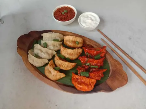 Chicken Momos Platter [12 Pieces]