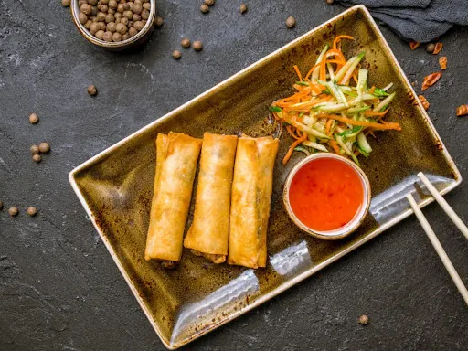 Veg Spring Roll (4 Pcs)