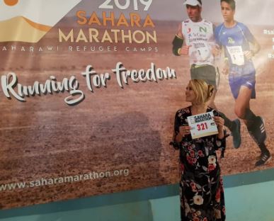 Former Miss Earth SA Catherine Constantinides has completed a marathon in the Sahara to highlight the plight of landmine victims.