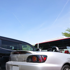 S2000