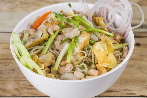 Mixed Thai Noodles