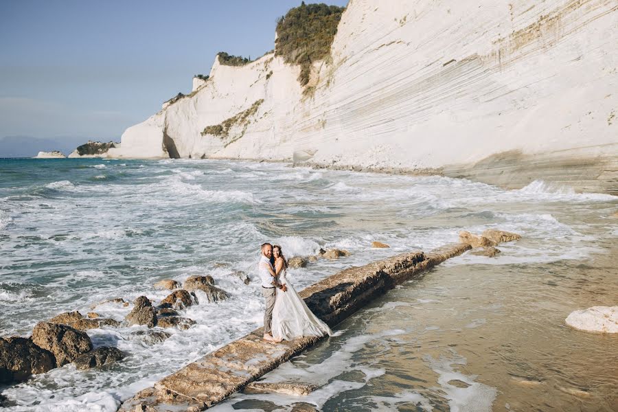 Fotógrafo de casamento Evgenii Katsinis (ekatsinis). Foto de 15 de setembro 2020