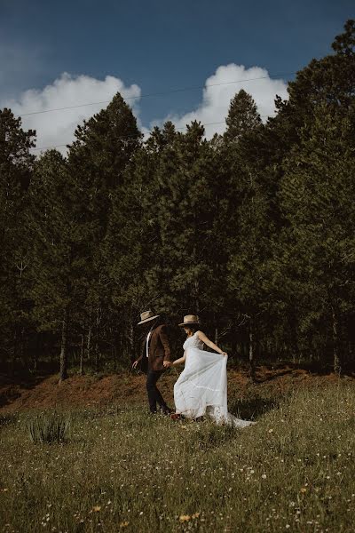 Fotografo di matrimoni Jairo Cortés (jairocortes). Foto del 13 agosto 2021