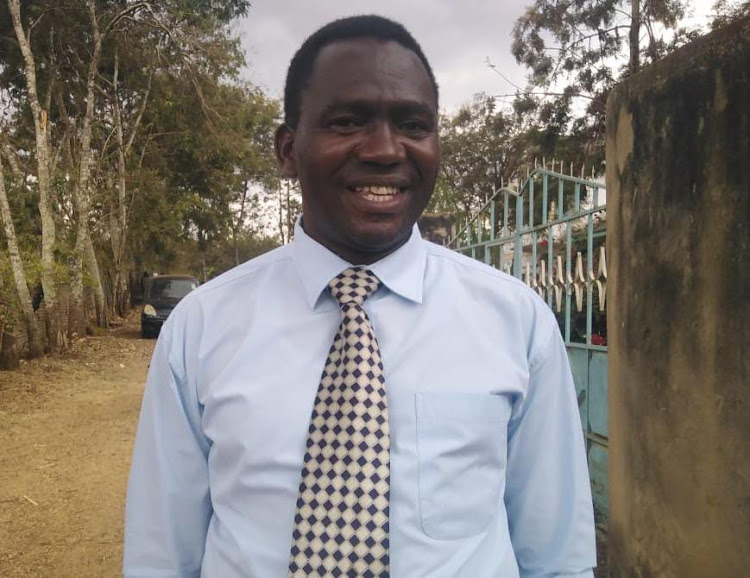 John Mugo Mate Chairman Kenya Chambers of Commerce and Industry Embu County Chapter addressing media at Muondu,Mbeere on Thursday September 9,2021.