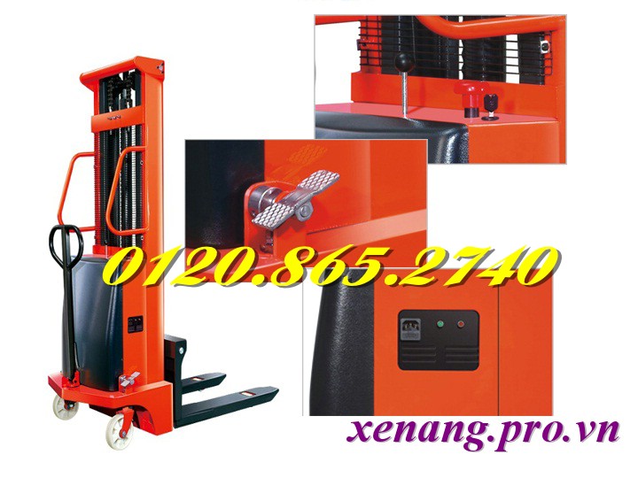 Xe nâng bán tự động 1.5 tấn nâng cao 3.3m