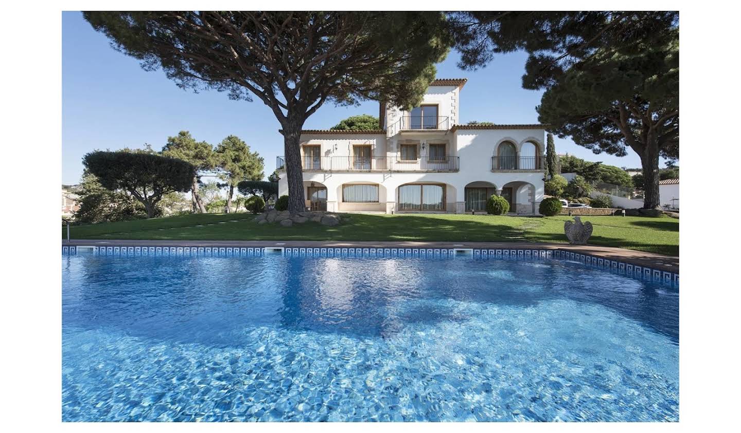 Villa with terrace Sant Feliu de Guíxols