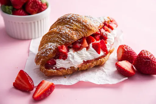 Strawberry Fresh Cream Croissant