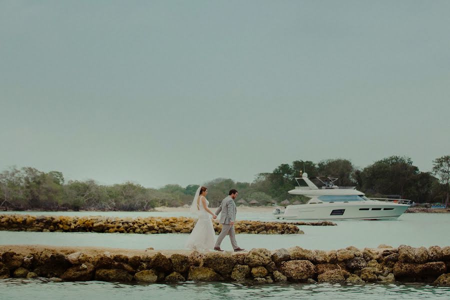 Fotógrafo de casamento Nicolás Zuluaga (ojodeoz). Foto de 21 de setembro 2018