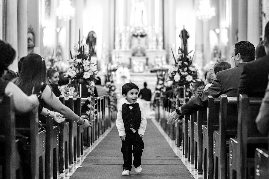 Fotograful de nuntă Uriel Coronado (urielcoronado). Fotografia din 4 ianuarie 2020