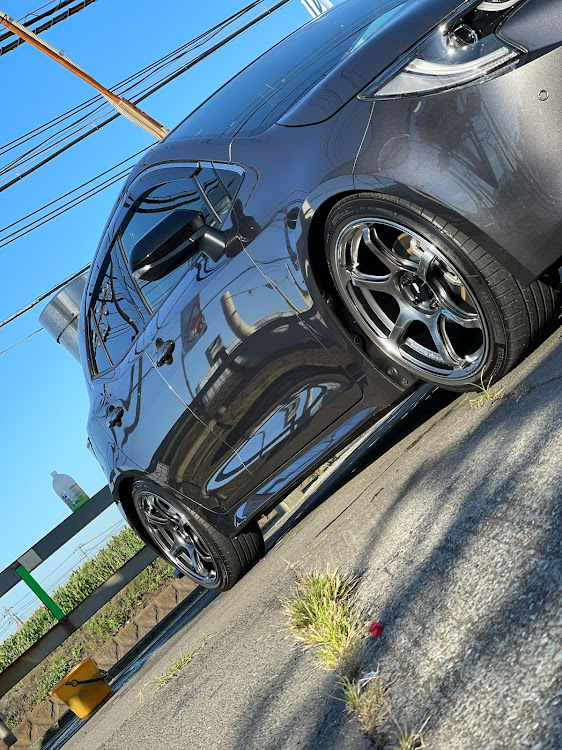 カローラスポーツの8月もよろしくお願いします・洗車・CCウォーターゴールド・ヌルテカに関するカスタム事例の投稿画像1枚目