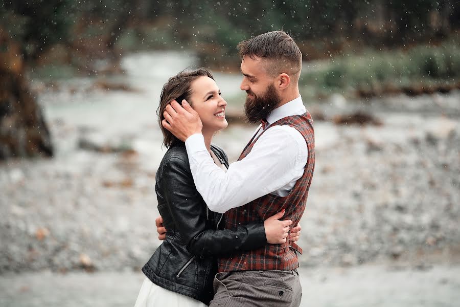 Fotógrafo de bodas Al Kr (krupal). Foto del 17 de mayo 2019