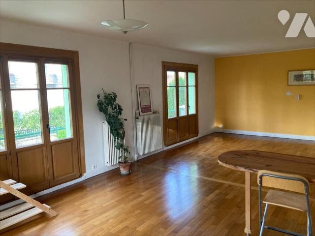 Vente maison 6 pièces 144 m² à Besançon (25000), 370 000 €