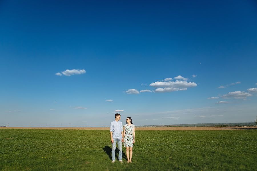 Wedding photographer Roman Kozhin (dzhin09). Photo of 22 May 2017