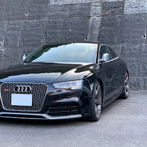 RS5 クーペ