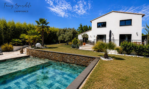 House with pool and terrace 1