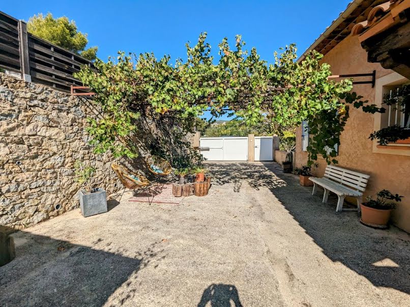 Vente villa 10 pièces 200 m² à Toulon (83000), 640 000 €