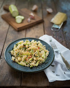 Quinoa fusilli with mint sauce.