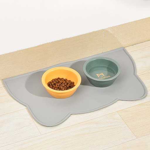 Title 8, Silicone pet mat for cats and dogs, waterproof ...