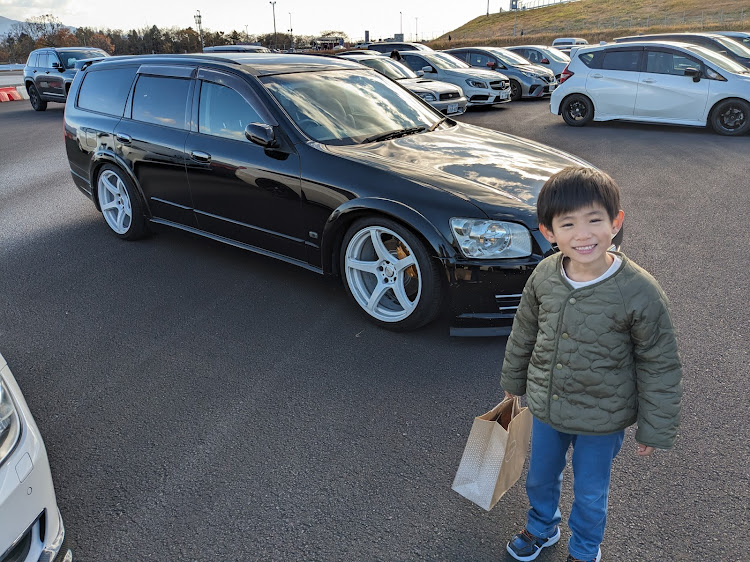 ステージアのステージア・350S・ニスモフェスティバル・NISMO FESTIVAL・nismoに関するカスタム事例の投稿画像16枚目