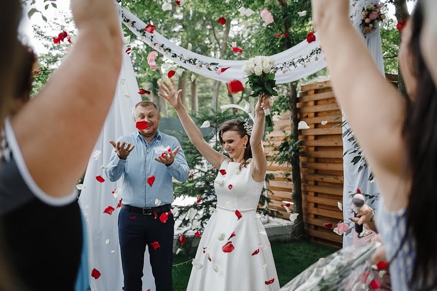 Huwelijksfotograaf Darya Ovchinnikova (ovchinnikovad). Foto van 15 augustus 2018