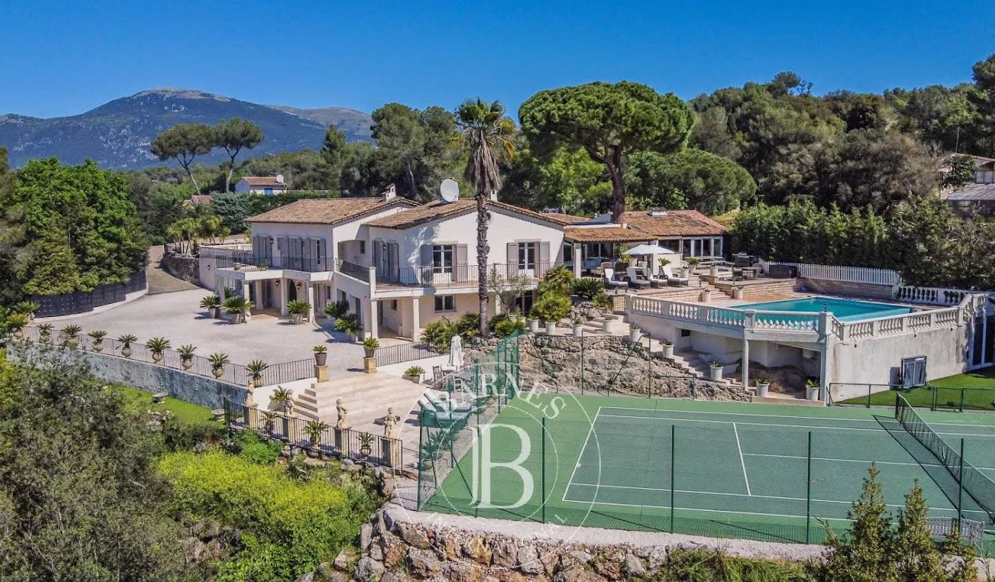 Villa with pool Roquefort-les-Pins