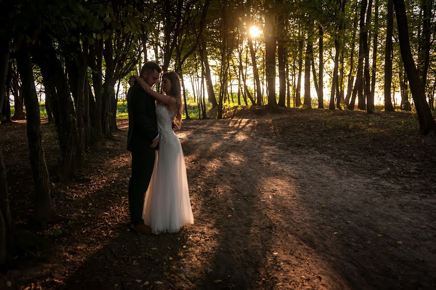 Fotografo di matrimoni Kamil Domagała (kamildomagalapl). Foto del 20 novembre 2018