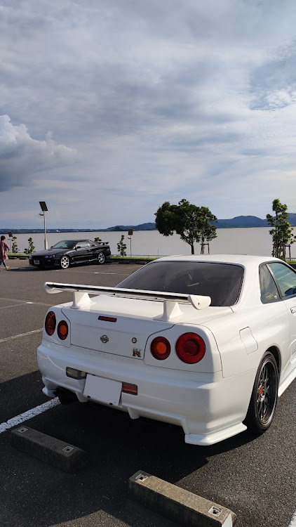 スカイライン GT-Rのドライブ・梅雨明け・スカイラインGT-R BNR34に関するカスタム事例の投稿画像3枚目