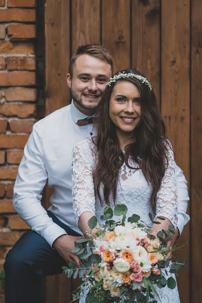 結婚式の写真家Tereza Králová (tk-tereza)。2019 10月8日の写真