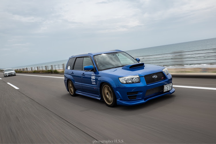 フォレスターのフォレスター・SG9・のと里山海道・ローリングショットに関するカスタム事例の投稿画像1枚目