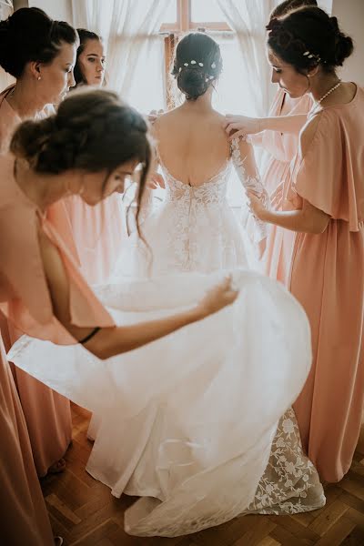 Wedding photographer Jana Hrinova (janahrinova). Photo of 19 September 2019