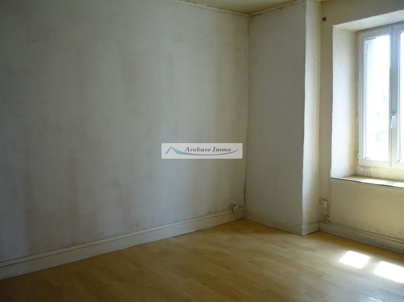 Vente appartement 5 pièces 80 m² à Sainte-Florine (43250), 52 000 €