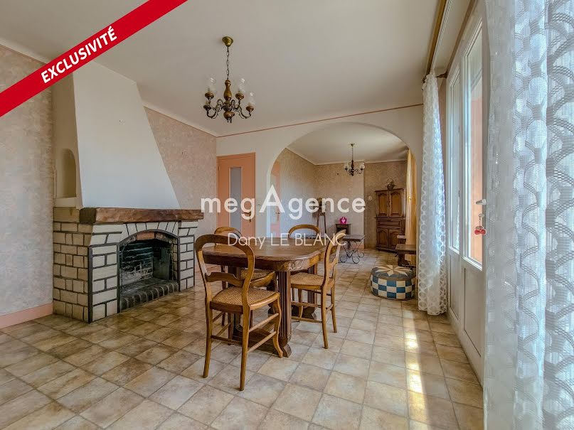 Vente maison 4 pièces 64 m² à Jouy (28300), 180 000 €