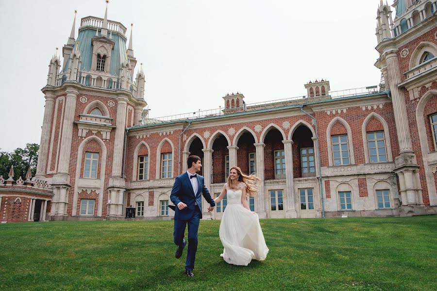 Wedding photographer Evgeniy Zhukovskiy (zhukovsky). Photo of 14 July 2017