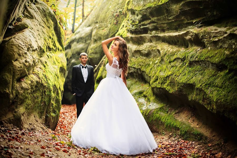 Fotógrafo de casamento Nazar Khudo (vipnazar). Foto de 16 de março 2016