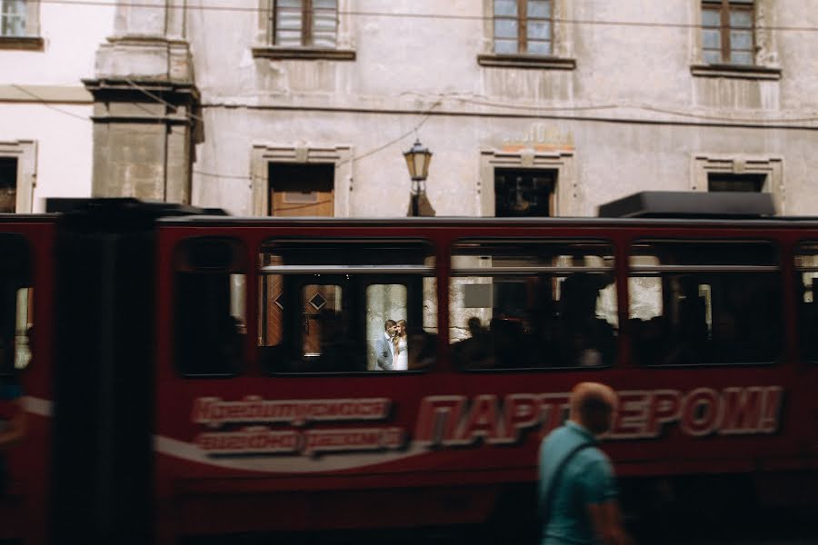 Photographe de mariage Vіtalіy Mironyuk (myroniuk). Photo du 1 août 2018