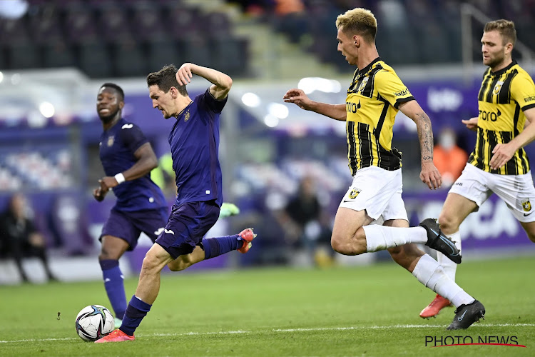 Van de hemel naar de hel en bijna terug naar de hemel: Anderlecht karig beloond naar hard werken, Refaelov mist ultieme strafschop