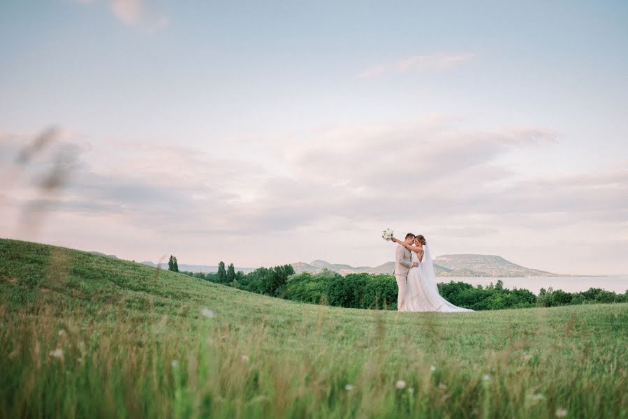 Fotografo di matrimoni Krisztián Horváth (kristoban). Foto del 27 aprile 2021