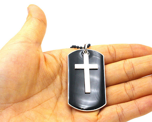 Title 1, Black tag ring Bullet cross sweater chain