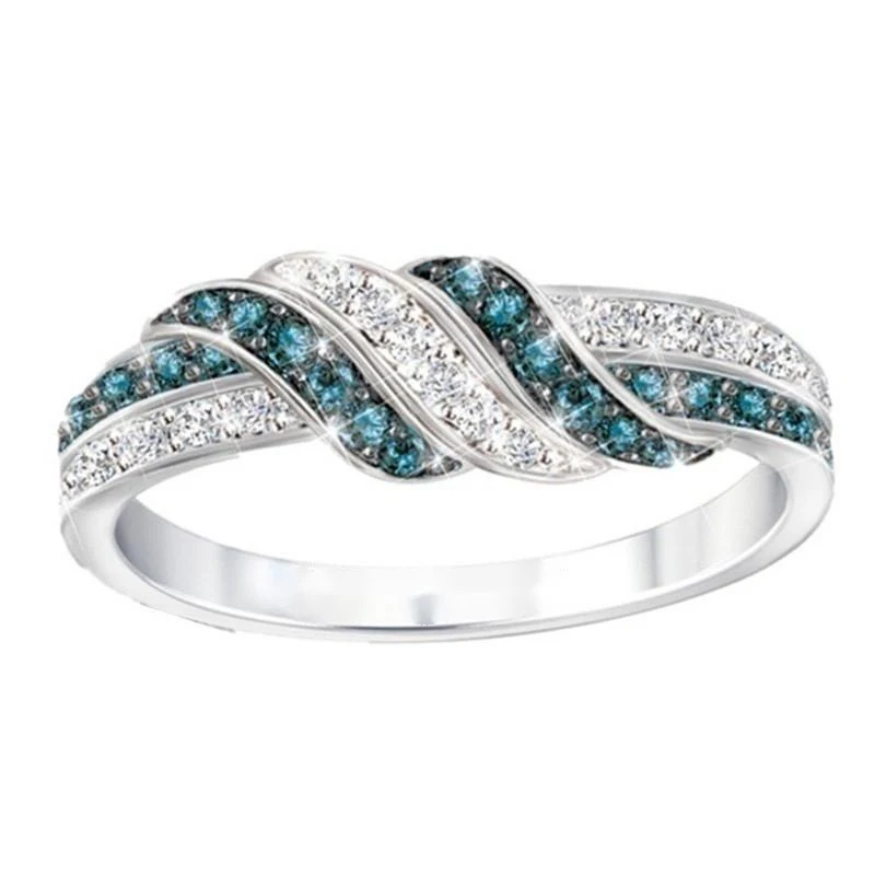 Anillo Romántico para Mujer con Zafiro Blanco, ideal para expresar amor y compromiso. Un regalo perfecto y elegante para ella.