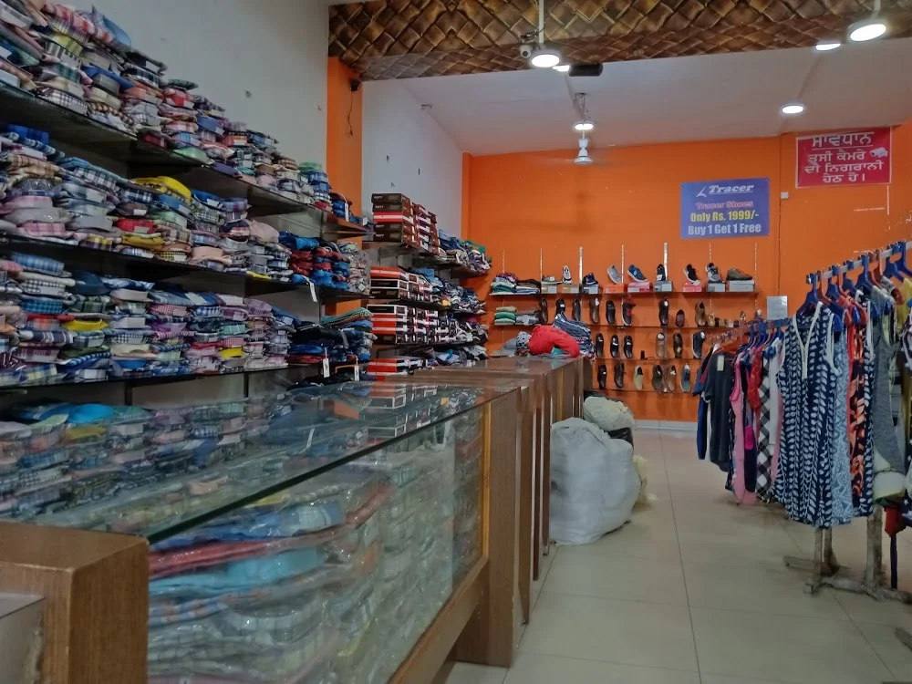 Keshav Factory Outlet in Jandu Singha,Jalandhar - Best Readymade Garment  Retailers in Jalandhar - Justdial