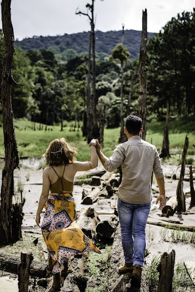 Fotógrafo de casamento Vinh Lê Long (lelongvinh). Foto de 14 de julho 2018